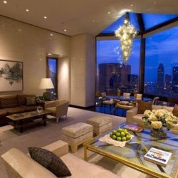 “نبراس” يعرّف زوار “كتاب الرياض” بأنواع المخدرات وعلامات التعاطي