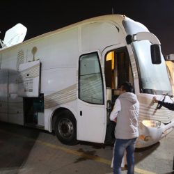 فيما طفلة تبهر الحضور بأنشودة “عفوية” 