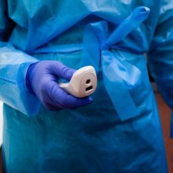 #وزير_الصحة: نحن في بداية أولى مراحل العودة.. نعتمد على التزامكم