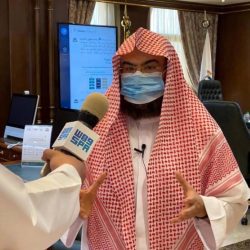 بلدية الشريم تُواصل أعمال التعقيم والتطهير والإصحاح البيئي