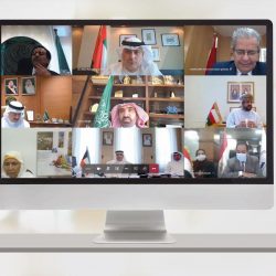برنامج العمل عن بعد يوفر 15 وظيفة للرجال والنساء للعمل (عن بُعد)