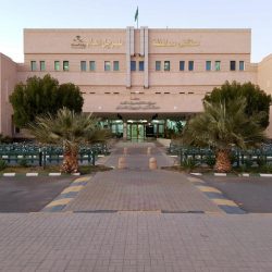 رئيس جامعة الجوف المكلف يوجه باستمرار حضور منسوبي الجامعة ومنسوباتها بنسبة 50% فقط