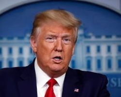 أقامت جامعة شقراء حفل المعايدة السنوي عن بعد بحضور معالي رئيس الجامعة ، وذلك بحضور وكلاء الجامعة والعمداء ورؤساء الأقسام وأعضاء هيئة التدريس والموظفين.