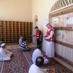 النائب العام يصدر أمراً بالقبض على شخص قام بتعنيف زوجته واحتجازها وأطفالها الثلاثة داخل منزله بالباحة وغادر المنطقة