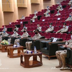 خطيب المسجد الحرام : نفذوا الإجراءات والتزموا بالتعليمات وخذوا بالإرشادات