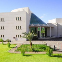 وزير التعليم يرأس مجلس أمناء مؤسسة تكافل الخيرية ويشيد بالدعم الحكومي للطلاب