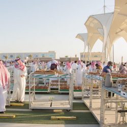 حضور لافت لموسم عنيزة للتمور بعد استئناف المزادات