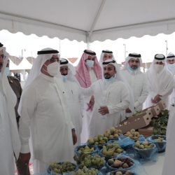 وزير السياحة يطلع على المقومات الاستثمارية والسياحية في أبها