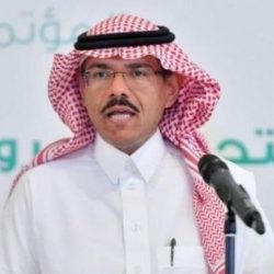 شابات وسيدات الأعمال يشاركن في موسم عنيزة للتمور