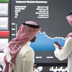 أمير الشرقية ونائبه يطلعان على منجزات معهد الإدارة العامة