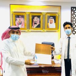 ‏في مبادرةهي الأولى من نوعها وعبر مركبةمتنقلةتم تجهيزها بأدوات الدعم الفني والتقني اللازمةلـ ⁧‫#منصة_مدرستي‬⁩ ..