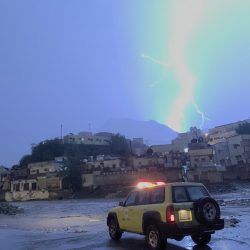 سمو أمير منطقة الجوف يزور مسجد العيساوية التاريخي بعد تأهيله
