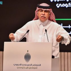 علاقة الوجبات السريعة بزيادة أوزان الأطفال.. نصائح استشاري