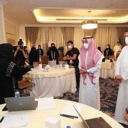 وفد سيدات الأعمال بغرفة حفر الباطن يتعرف على تجربة غرفة جدة في ريادة الأعمال
