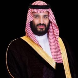 سمو الأمير فهد بن تركي بن فيصل يتسلم التقرير السنوي لأعمال فرع وزارة الموارد البشرية بالقصيم