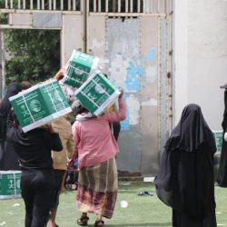 مركز #الملك #سلمان للإغاثة يوزع 4,619 كرتون من التمور للنازحين في محافظة مأرب