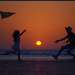 “هيئة الاتصالات” تطلق حملة “توطين تطبيقات التوصيل”