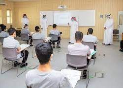 أمانة العاصمة المقدسة تتلف “طنّين” من الخضروات والفواكه لدى الباعة الجائلين بالمسفلة