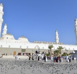  د. الشهراني يوقع اتفاقية لرفع كفاءة قيادات ومنسوبي “صحة الرياض”