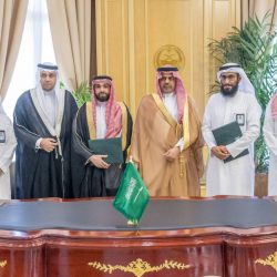 وزارة الحجّ والعمرة تُطلق 13 دليلًا توعويًا بـ 14 لغة لتسهيل رحلة الحاج بالشراكة مع الهيئة العامة للاوقاف