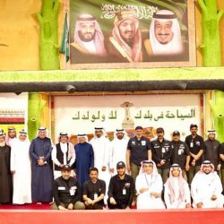 رئيس جمهورية السنغال يؤدي مناسك العمرة