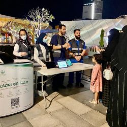 نادي تطوع الإداري الصحي يقدم فعاليات رمضانية في مجمع الحياة بلازا 