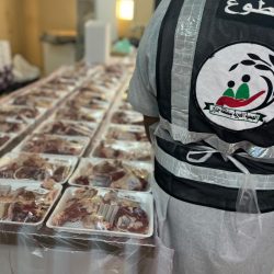 توزيع الأضاحي على 2500 مستفيد بجمعية بناء لرعاية الأيتام بتكلفة تجاوزت النصف مليون ريال