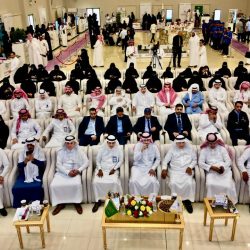 محافظ بيشة يتابع سير أعمال الموقع الإلكتروني لوحدة المهام الإنسانية بالمحافظة 
