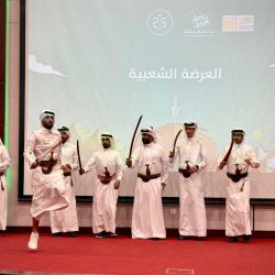 جامعة بيشة تحتفي باليوم الوطني الـ94 وتستعرض مسيرة ومنجزات الوطن في أوبريت غنائيا