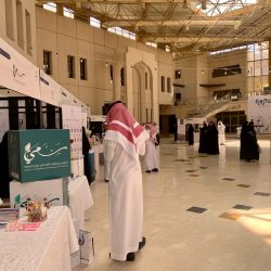 نادي الدمام يشارك المرضى فرحة عيد الفطر بزيارة المنومين بمستشفى الملك فهد التخصصي   بالدمام 