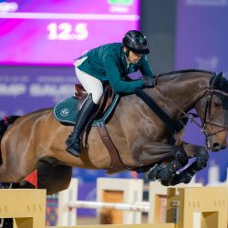 السهلي: 5 نسخ من “قفز السعودية” رسخت مكانتنا العالمية.. وقاعدتنا توسعت لتضم 1000 فارس وفارسة بمستويات احترافية