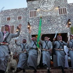 جودة عسل الباحة تعزز حضوره في مهرجان الملك عبدالعزيز للإبل 