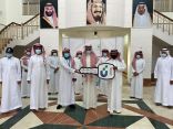بنك التنمية الاجتماعية بمحافظة بيشة يسلم 14 ريادي مركباتهم ضمن دعم العمل الحر