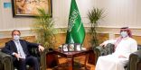 العواد يبحث مع السفير الفرنسي أوجه التعاون المشترك في مجال حقوق الإنسان