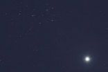 فلكية جدة: تشهد سماء الوطن العربي بعد غروب شمس اليوم كوكب الزهرة أمام حوالي 60 نجماً