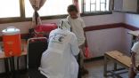 مركز الملك سلمان للإغاثة ينشئ عيادات طبية متكاملة تعمل بكوادر متخصصة داخل المدارس في محافظة عدن