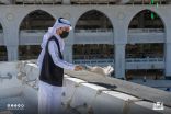 وكالة مجمع الملك عبدالعزيز لكسوة الكعبة المشرفة تقوم بأعمال صيانة وتنظيف كسوة الكعبة المشرفة.