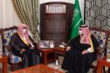 سمو أمير الجوف يستقبل نائب وزير العدل وينوه بمنجزات الوزارة في التحول الرقمي وتسهيل الخدمات