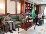سمو أمير منطقة جازان يستقبل مدير الدفاع المدني بالمنطقة ويتسلم التقرير السنوي..