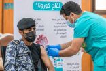 فرق الخدمات الطبية تواصل جولاتها الميدانية لتقديم اللقاح في عددٍ من القطاعات الأمنية