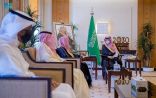 سمو الأمير فهد بن تركي بن فيصل يتسلم تقرير الشؤون الإسلامية بالقصيم