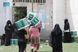 مركز #الملك #سلمان للإغاثة يوزع أكثر من 43 طناً من السلال الغذائية لـ 2,418 مستفيداً في تعز