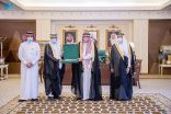 سمو الأمير فيصل بن مشعل يتسلّم تقريرًا عن حملة “أرض القصيم خضراء”