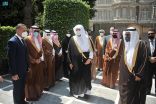 رئيس مجلس الشورى يتسلم وسام التميز ويؤكد دور المملكة الرائد في خدمة قضايا العالم العربي