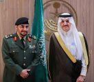 سمو الأمير سعود بن نايف يقلد مدير السجون بالمنطقة رتبته الجديدة