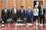 المشرف العام على مركز الملك سلمان للإغاثة يجتمع مع مسؤولين من وزارة الخارجية الألمانية