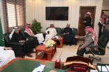 وزير النقل والخدمات اللوجستية يلتقي عددًا من المواطنين في منطقة عسير