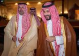 سمو ولي العهد يغادر المدينة المنورة وفي مقدمة مودعيه سمو أمير منطقة المدينة المنورة وسمو نائبه