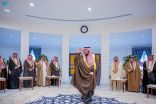 سمو أمير الحدود الشمالية يقيم مأدبة إفطار لأصحاب الفضيلة والقيادات العسكرية ومديري الإدارات وأهالي المنطقة