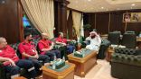 رئيس هيئة الهلال الأحمر السعودي يزور الفرق الإسعافية والتطوعية بالمسجد النبوي الشريف